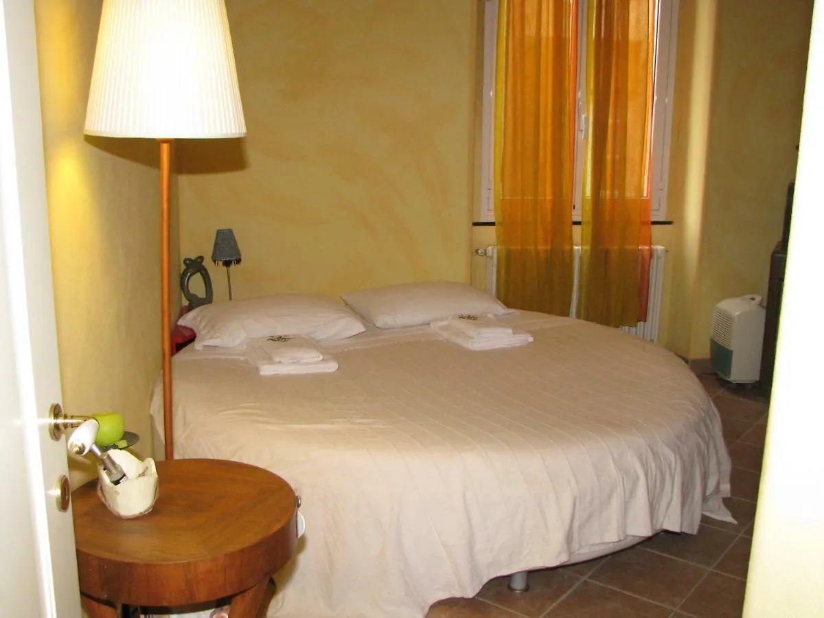 La Casa Sul Fiume Aquila Apartment Finale Ligure